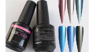 Why Does Nail Polish Become Layered? Can It Continue To Be Used?
